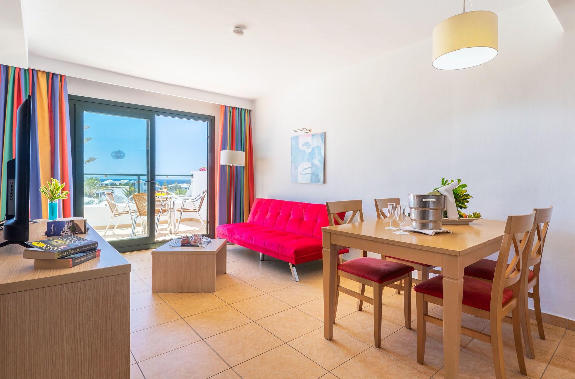 Bluebay Lanzarote Lägenhet Costa Teguise Exteriör bild